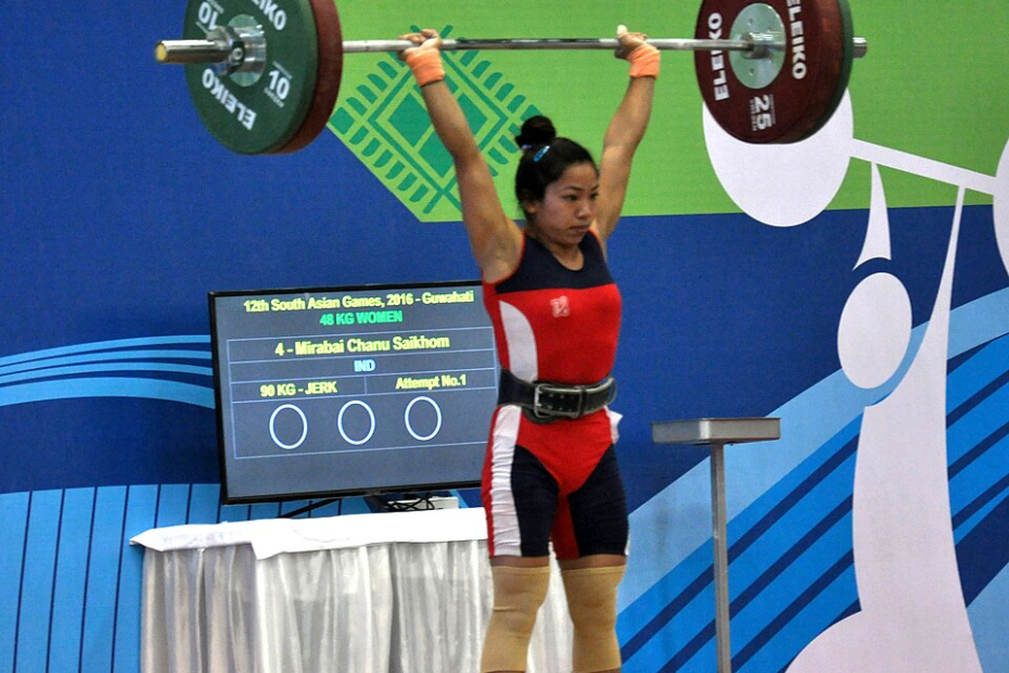 Mirabai Chanu Saikhom (India) in action and won the gold medal in the women's weightlifting, at 12th South Asian Games-2016, in Dispur, Guwahati on February 06, 2016.jpg