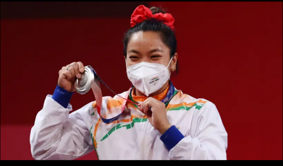 Mirabai with Olympics silver.png